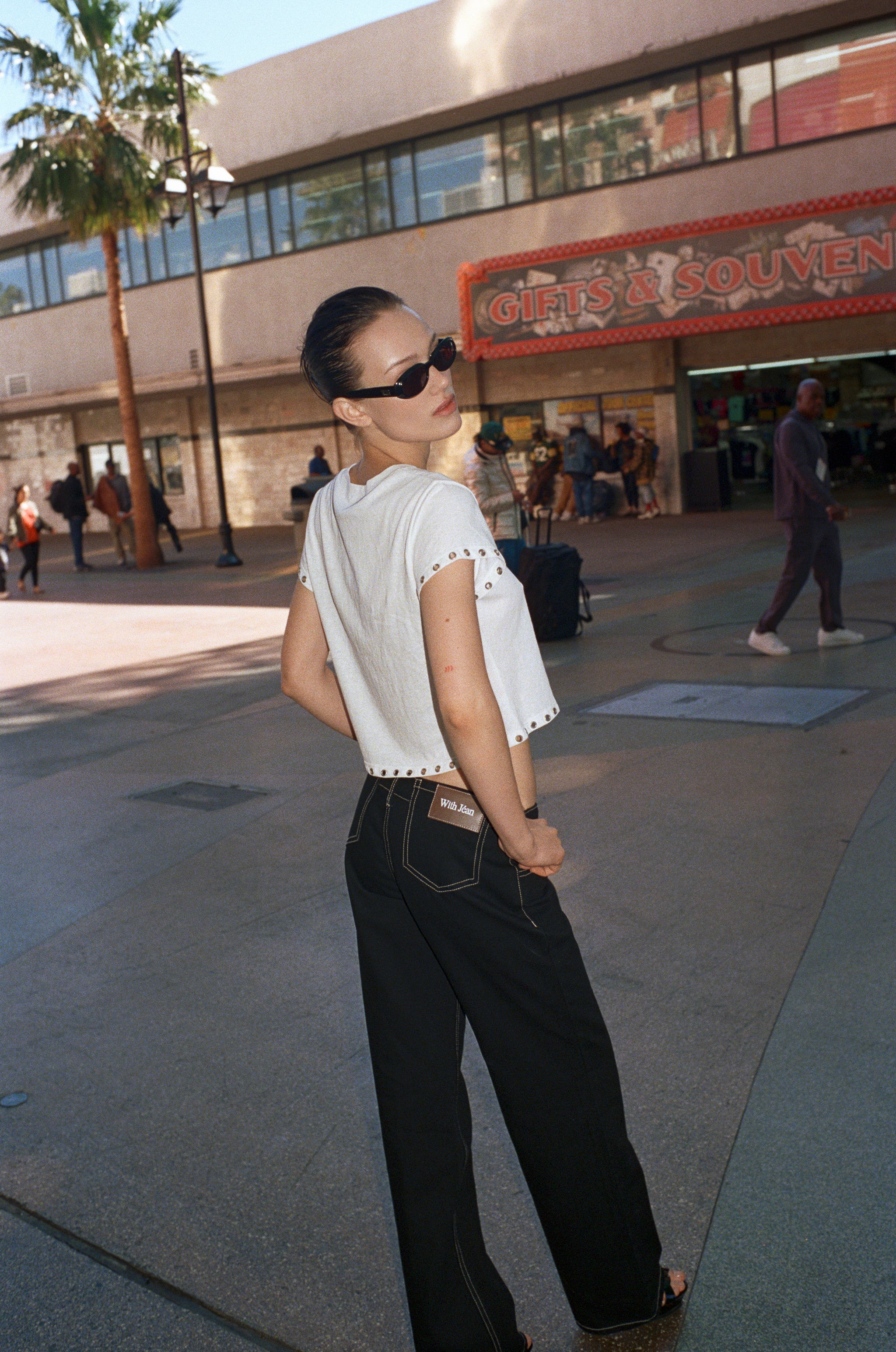 Deni Tee | White